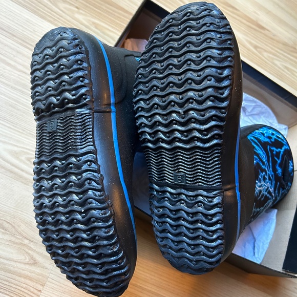 Elements Youth Kids’ Waterproof Winter Boots - Picture 3 of 4